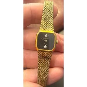 VTG women's Gold Tone Wittnauer Dress watch, Diamond Accents, Swiss Made